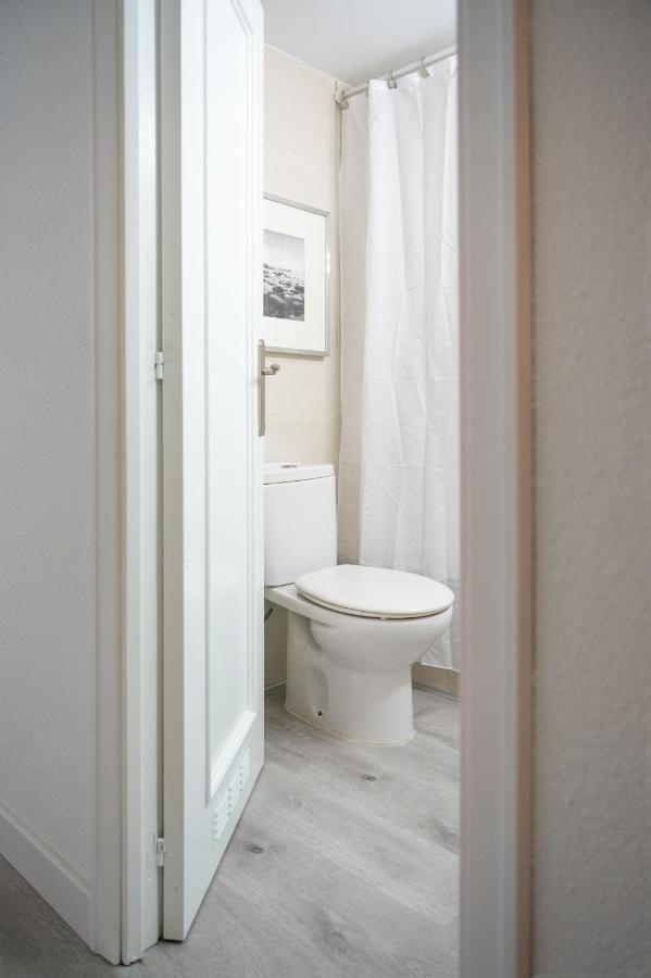 Apartamento Al Lado De La Romareda 萨拉戈萨 外观 照片