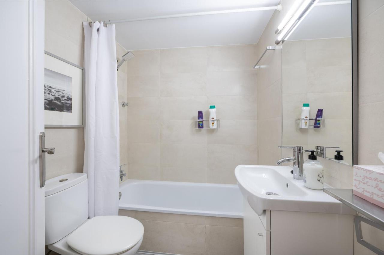 Apartamento Al Lado De La Romareda 萨拉戈萨 外观 照片